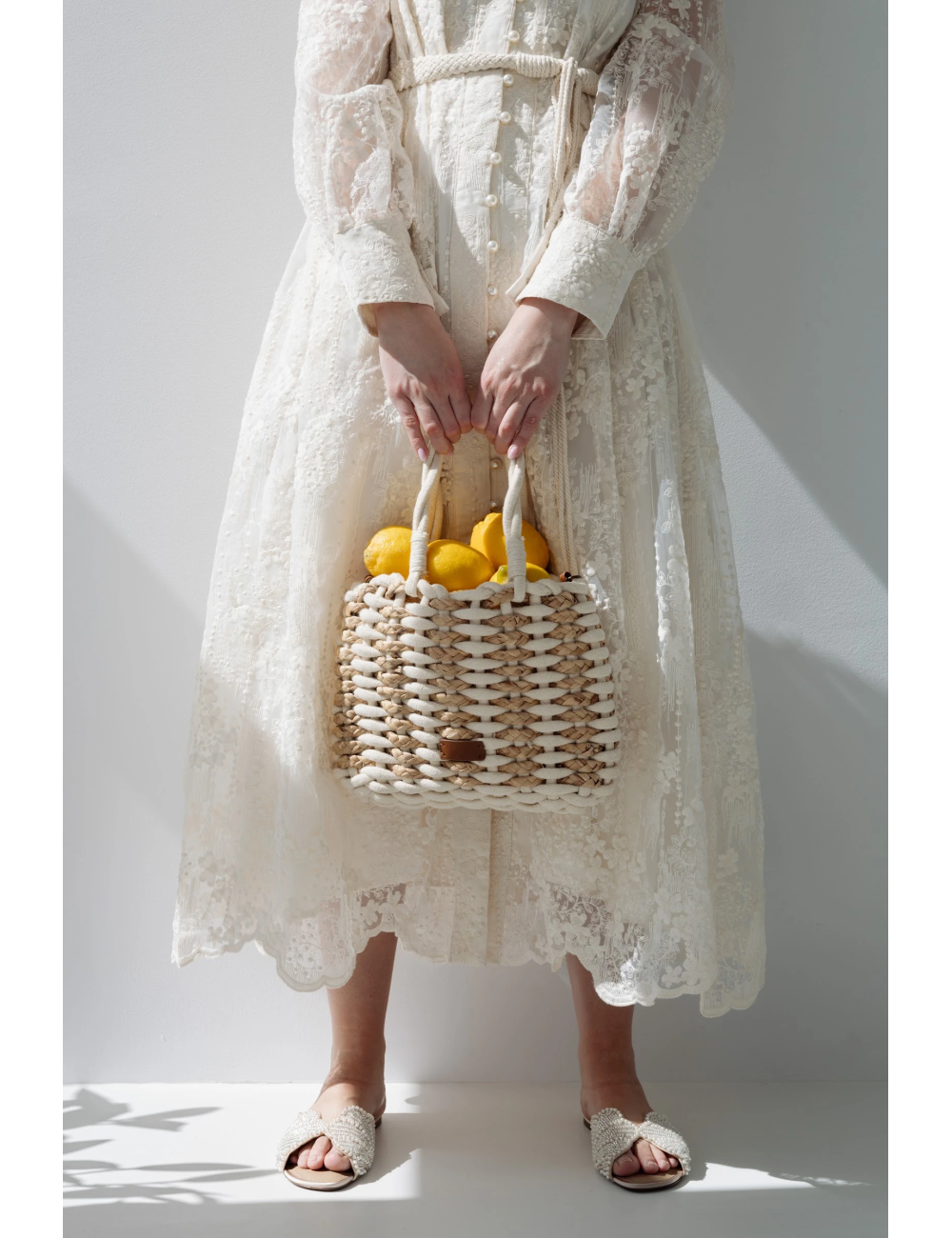 Sukienka Ivory Lace Garden