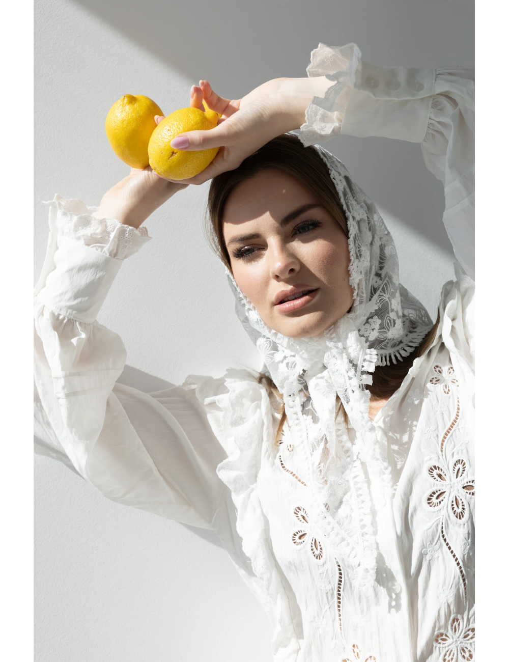 Biała bluzka White Lace Dream