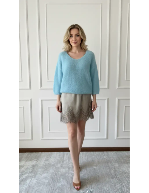 Lekki jak piórko moherowy sweter