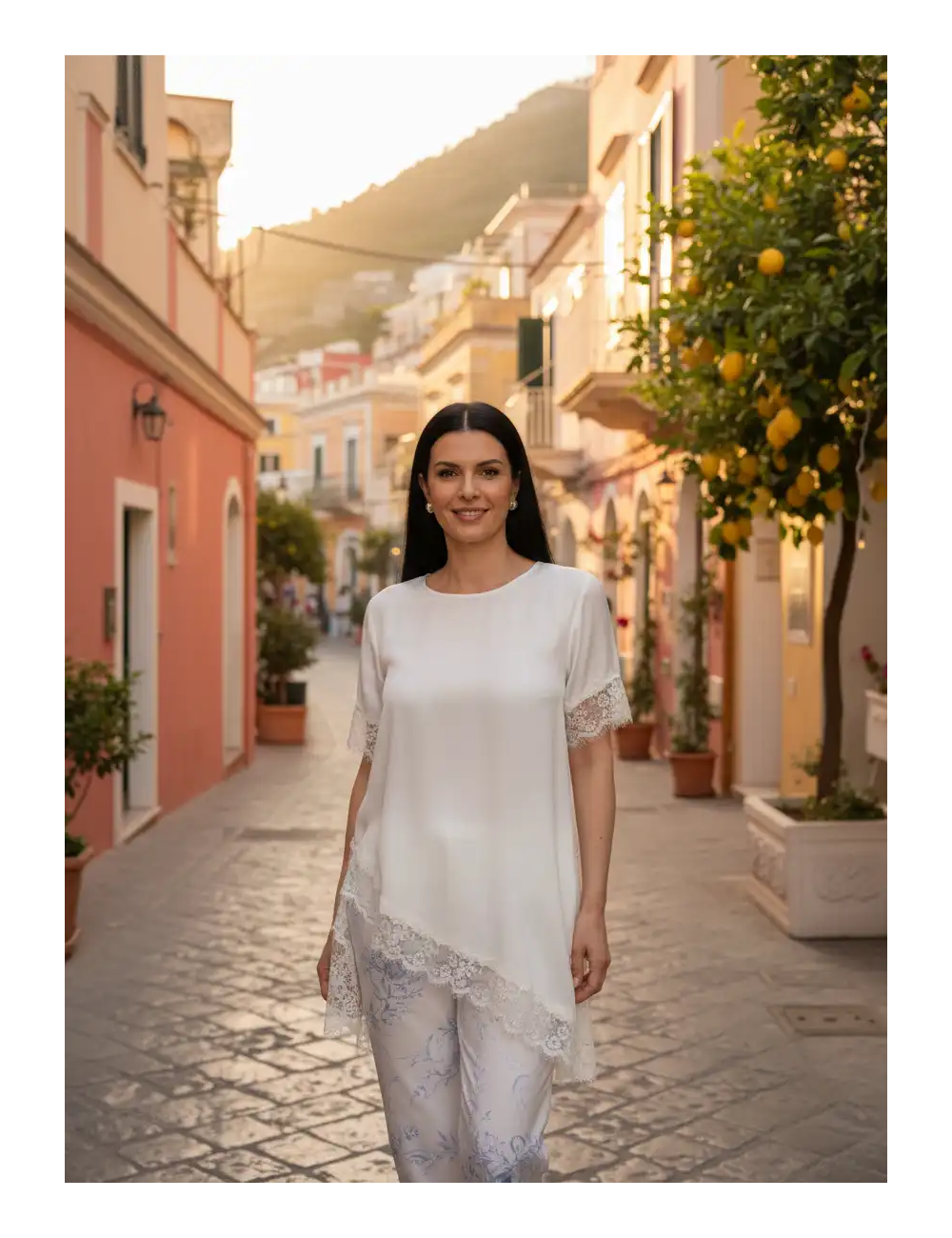Asymetryczna bluzka z koronką Bellagio Lace
