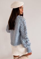 Sweter z biżuteryjnymi guzikami BABY BLUE 6